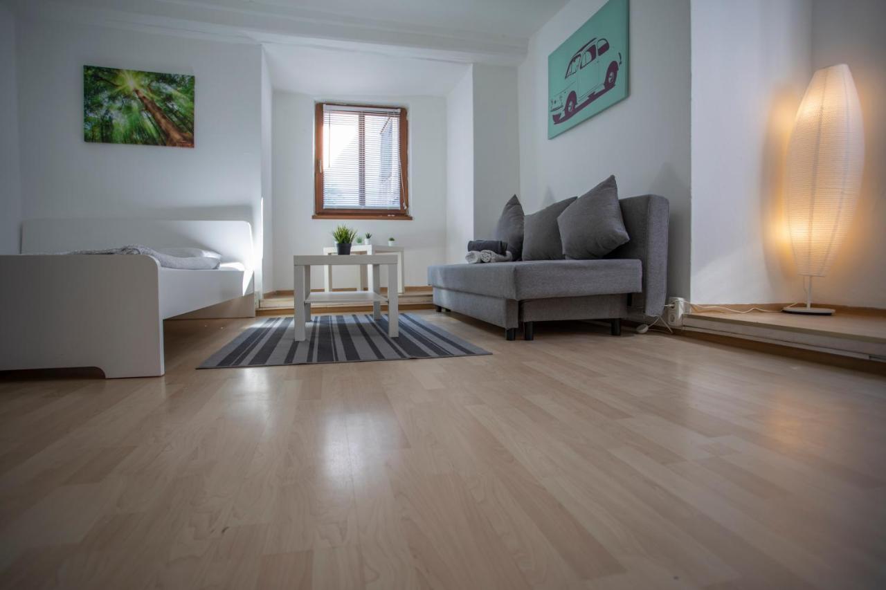 Appartamento Old Town Studio Hall in Tirol Esterno foto