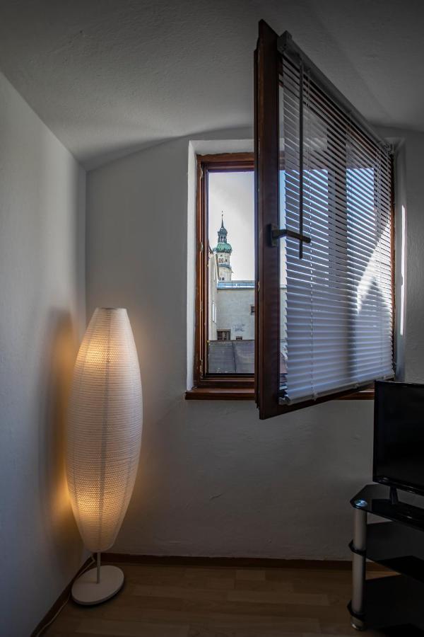 Appartamento Old Town Studio Hall in Tirol Esterno foto